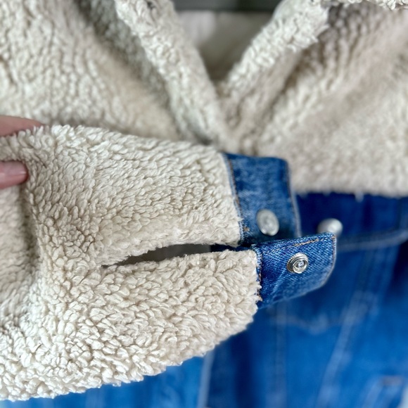 S O L D - Top Shop - denim and Sherpa jacket - Picture 2 of 4
